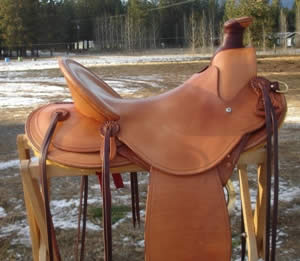 Classic vaquero saddle